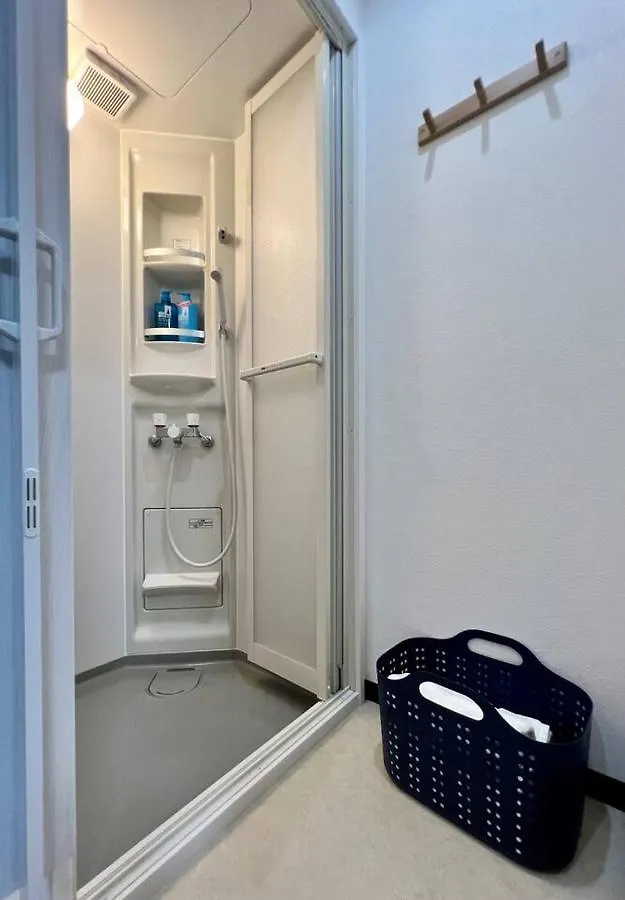 Rakuto Tsutenkaku: Central Namba Apartment with Easy Airport Access Osaka 0*,